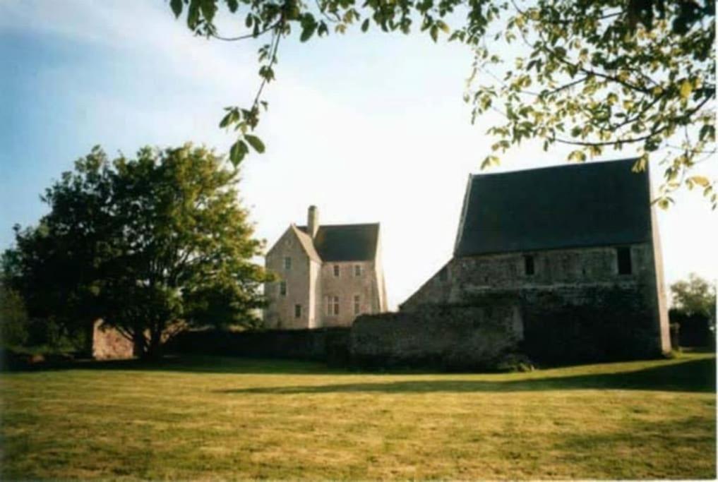 Le Chateau De Neuilly La Foret Vila Isigny-sur-Mer Exterior foto